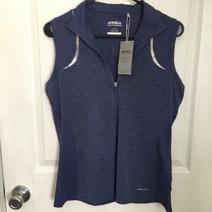 NWT Annika Cutter and Buck Woman’s Golf Polo